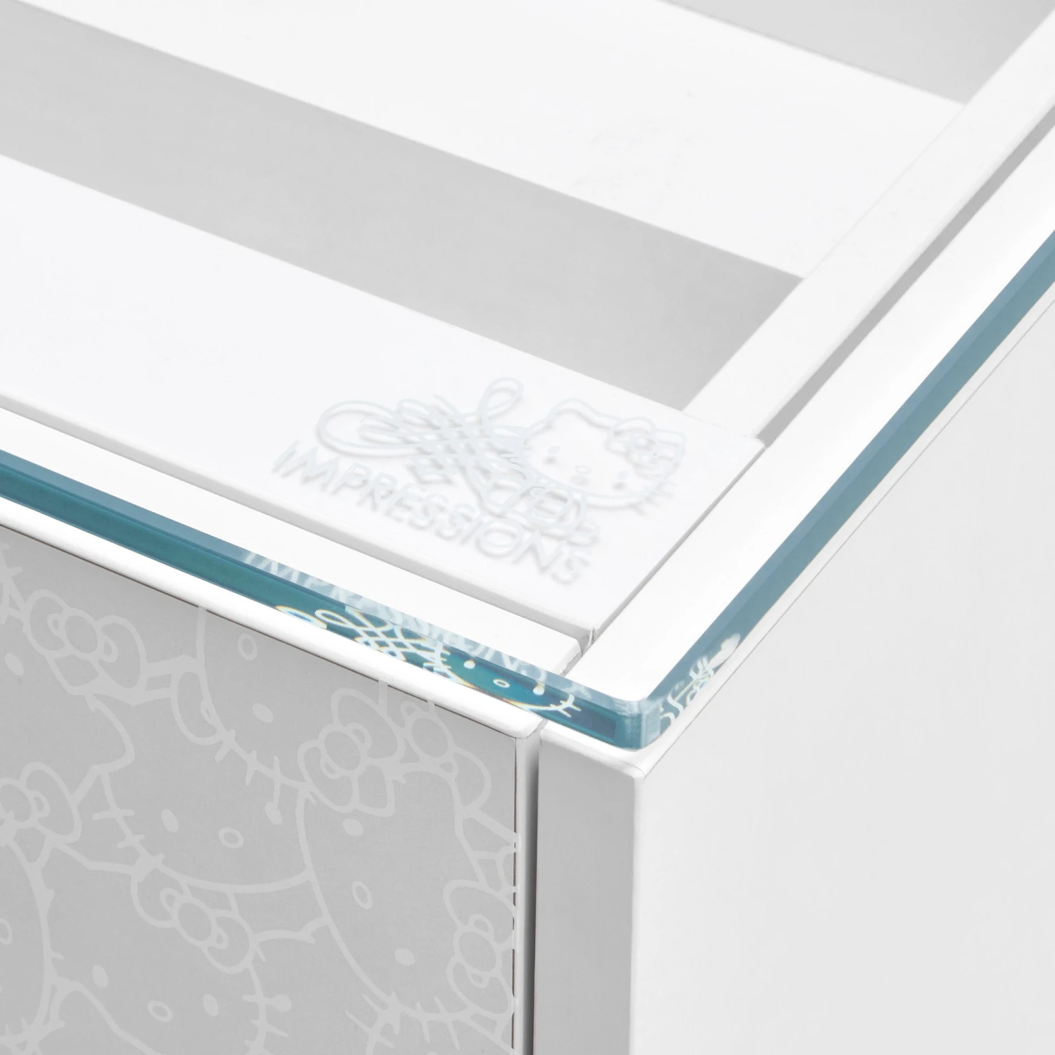 Hello Kitty® SlayStation Mini Vanity Table 8 Hello Kitty® SlayStation Mini Vanity Table - Image 6