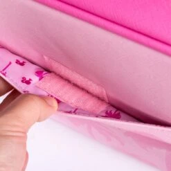 Barbie™ Cosmetic Bag -Impressionsvanity velcro detail